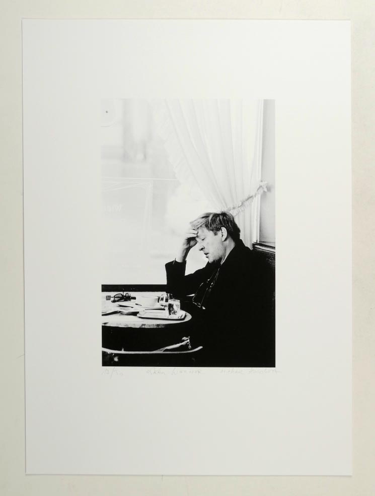 Michael HOROWITZ Oscar Werner im Cafe Eiles - Fotographie Pigmentdruck